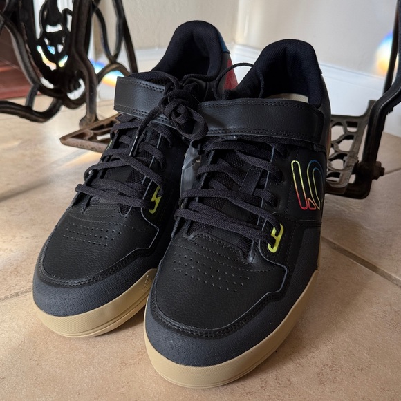 Adidas New Five Ten Hellcat mountain bike shoes Men’s Size 14 - Picture 5 of 5